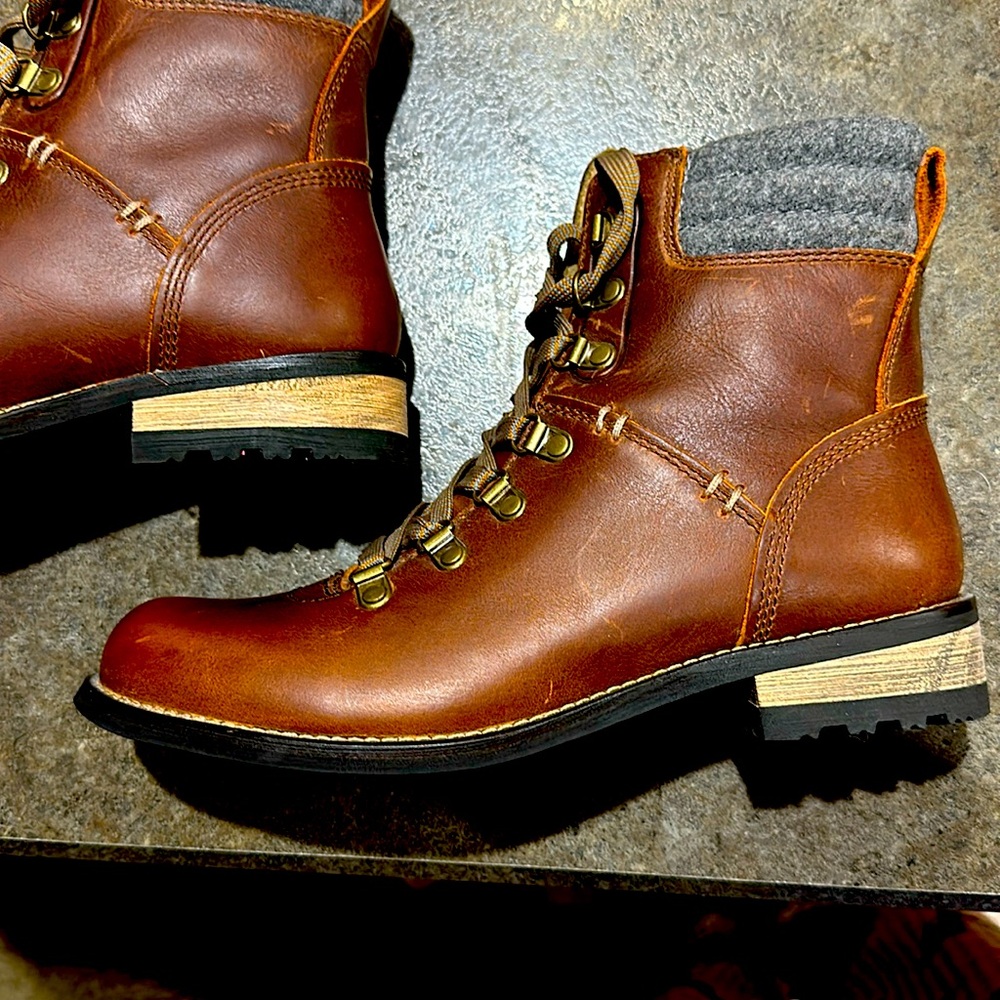 Womens Kodiak Surrey ll Boot Size 7.5